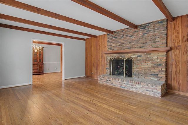 1001 Wiley Bridge Road, Woodstock, GA 30188