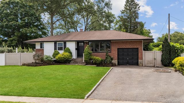 42 Rita Crescent, Commack, NY 11725
