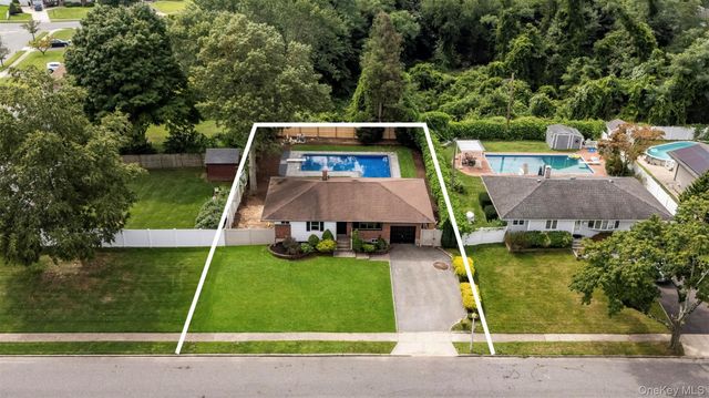 42 Rita Crescent, Commack, NY 11725