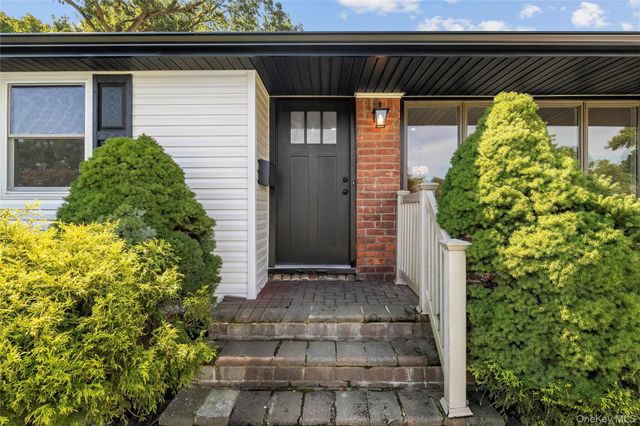 42 Rita Crescent, Commack, NY 11725