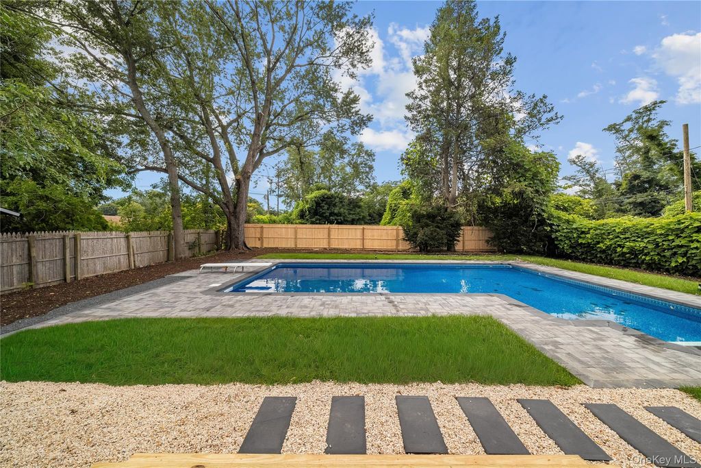 42 Rita Crescent, Commack, NY 11725 — photo 2