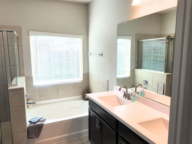 13428 Merryville Harrogate Lane, Houston, TX 77048
