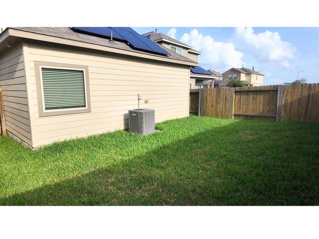 13428 Merryville Harrogate Lane, Houston, TX 77048