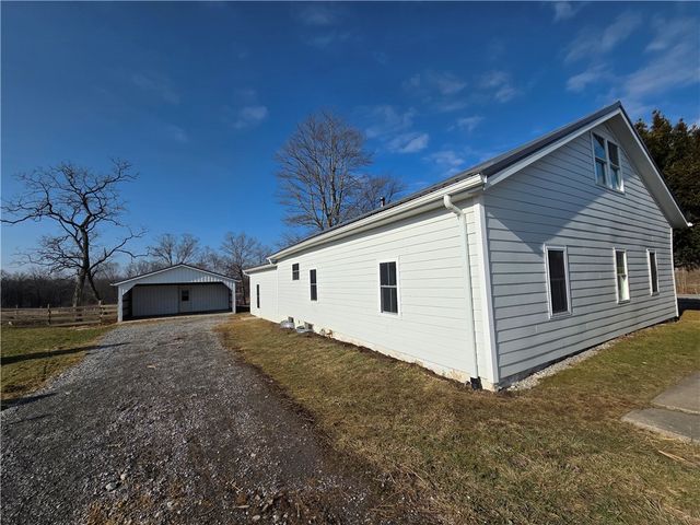 1055 Mercer New Wilmington Road, Lackawannock Twp, PA 16142