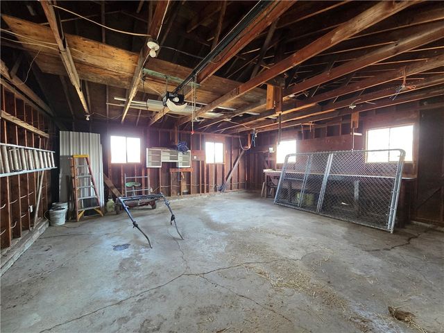 1055 Mercer New Wilmington Road, Lackawannock Twp, PA 16142