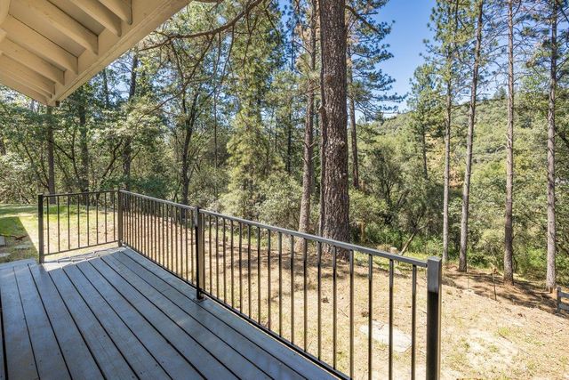 3580 Sluice Box Rd, Placerville, CA 95667