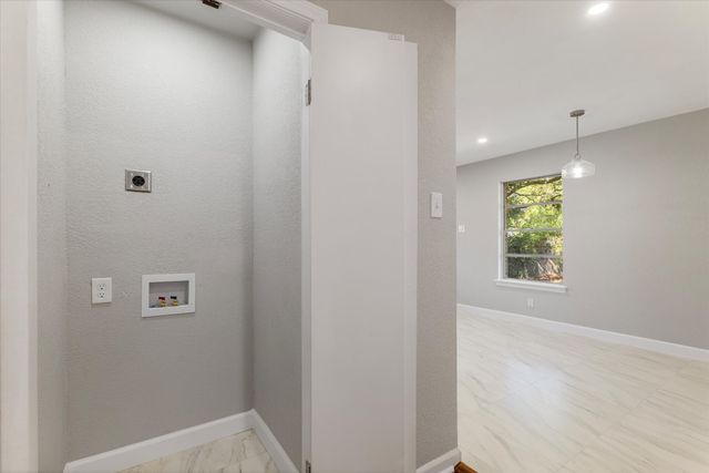 2243 Larry Drive, Dallas, TX 75228