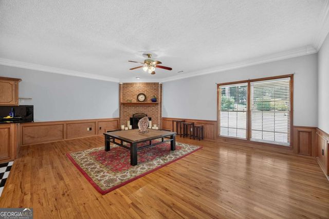 3210 Hall Garden Road, Snellville, GA 30039