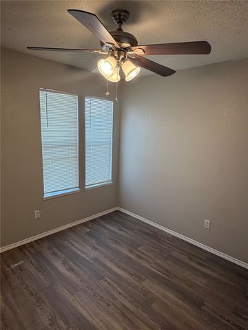 3402 Green Hill Drive, Arlington, TX 76014