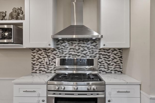 23 Monument Hill Rd, Chelmsford, MA 01824