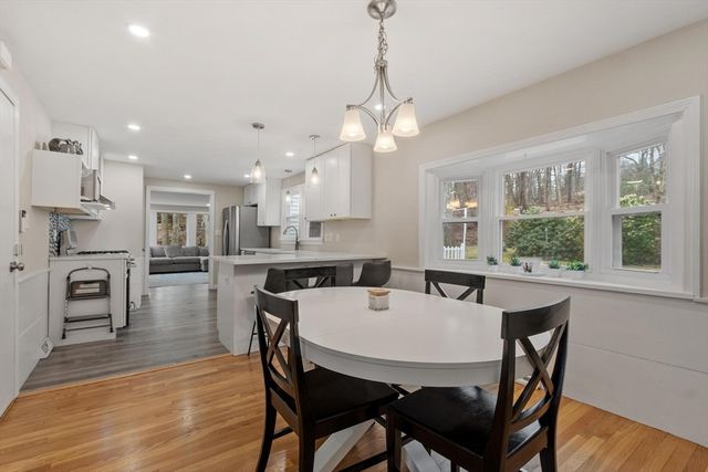 23 Monument Hill Rd, Chelmsford, MA 01824