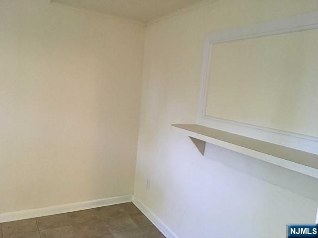 89 W Ridgewood Avenue, Ridgewood, NJ 07450