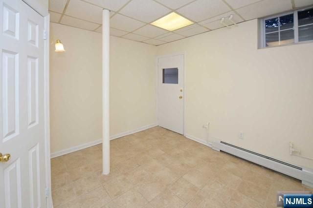 89 W Ridgewood Avenue, Ridgewood, NJ 07450