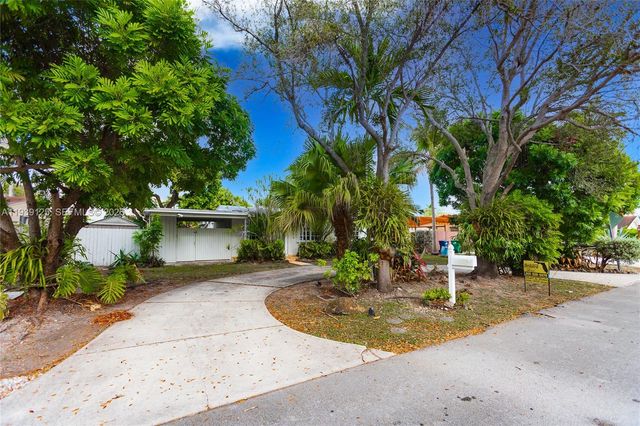 6765 SW 51st St, Miami, FL 33155