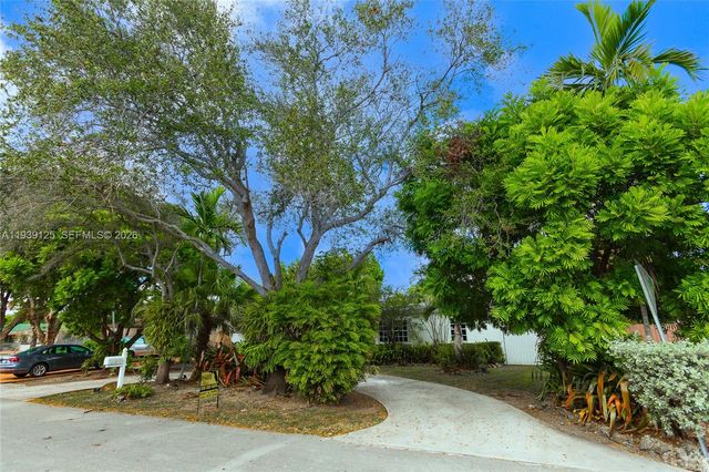 6765 SW 51st St, Miami, FL 33155