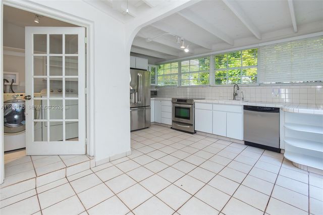 6765 SW 51st St, Miami, FL 33155