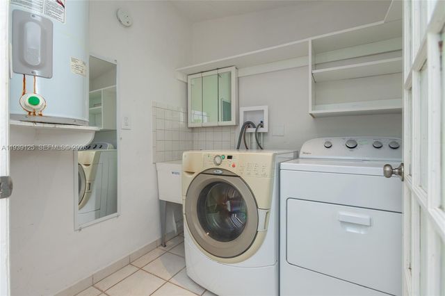 6765 SW 51st St, Miami, FL 33155