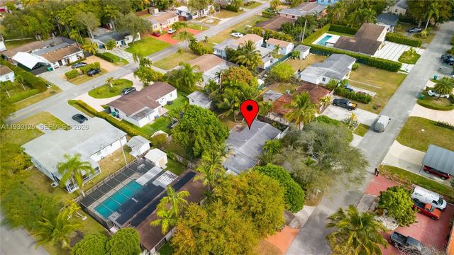 6765 SW 51st St, Miami, FL 33155