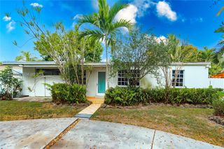 6765 SW 51st St, Miami, FL 33155