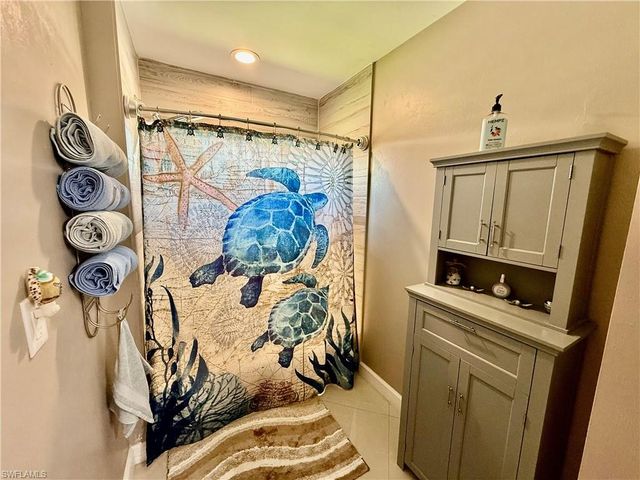 1302 Magnolia AVE, Lehigh Acres, FL 33972