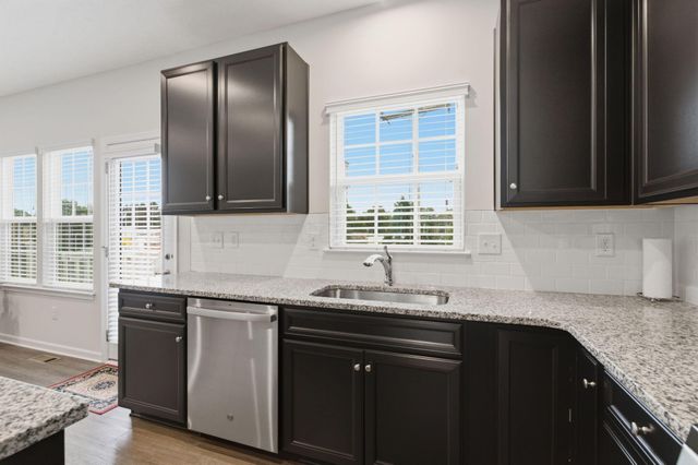 6831 Henley Drive, Reynoldsburg, OH 43068