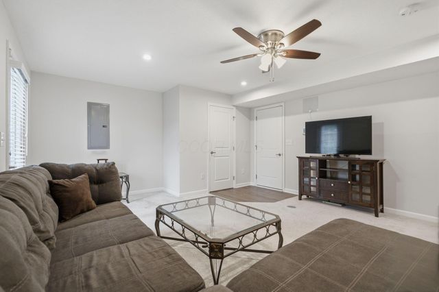 6831 Henley Drive, Reynoldsburg, OH 43068