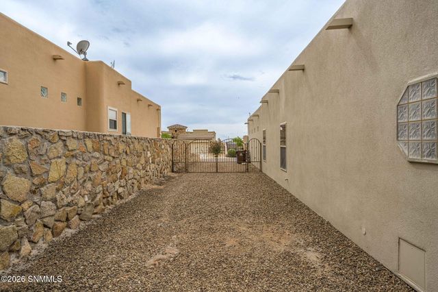 2508 Penasco Place, Las Cruces, NM 88011
