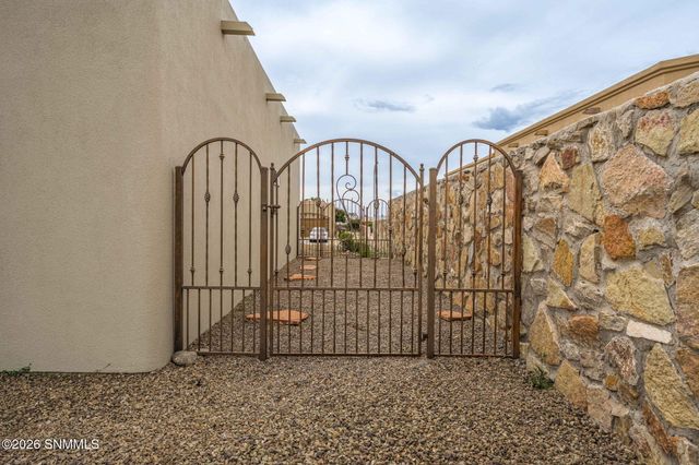 2508 Penasco Place, Las Cruces, NM 88011