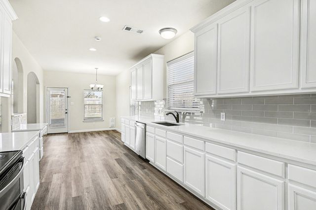 2717 Aspenhill Drive, Denton, TX 76209