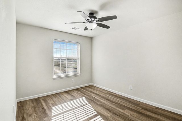 2717 Aspenhill Drive, Denton, TX 76209