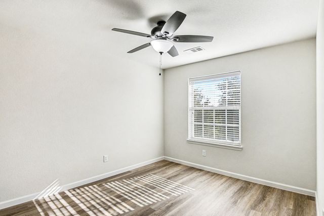 2717 Aspenhill Drive, Denton, TX 76209