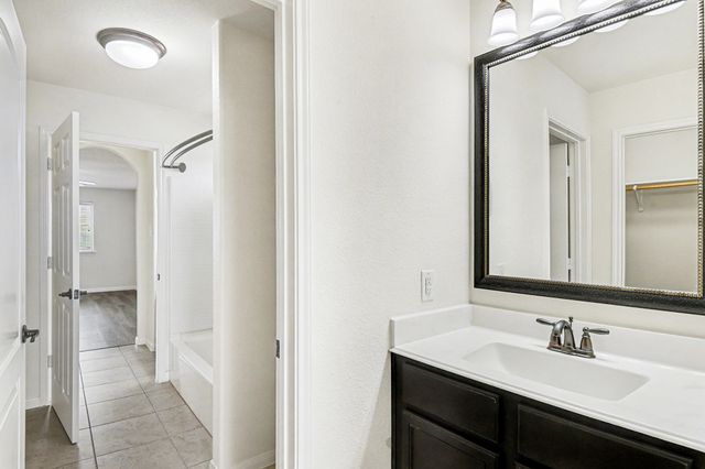 2717 Aspenhill Drive, Denton, TX 76209