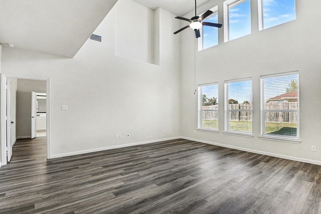 2717 Aspenhill Drive, Denton, TX 76209