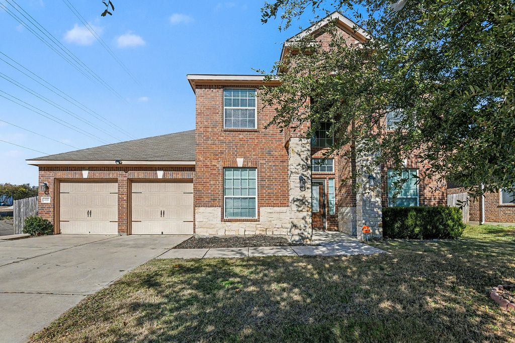 2717 Aspenhill Drive, Denton, TX 76209