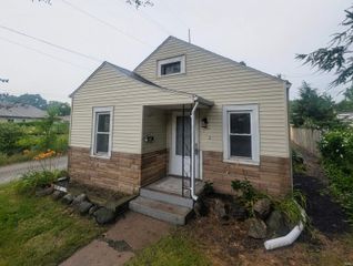 502 S 34th Street, South Bend, IN 46615