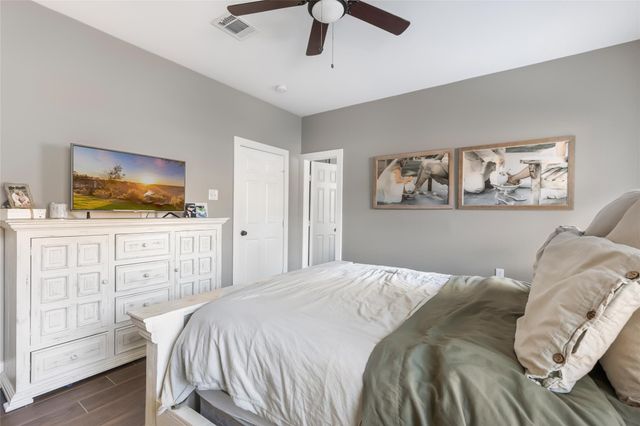 2201 Maple Avenue, Liberty, TX 77575