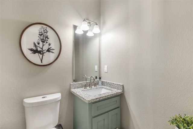 2201 Maple Avenue, Liberty, TX 77575