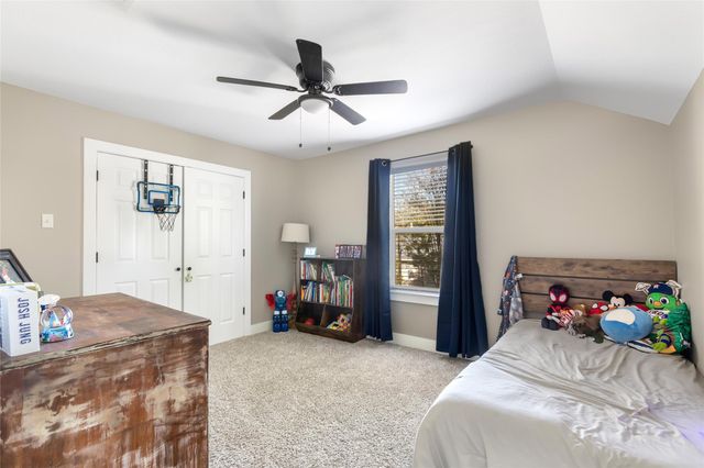 2201 Maple Avenue, Liberty, TX 77575