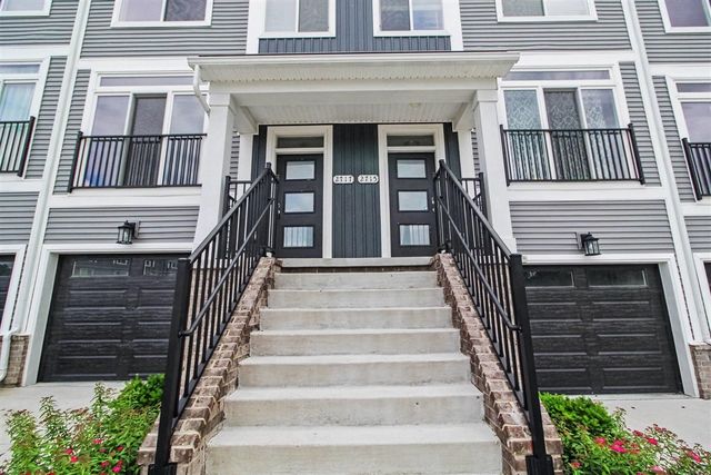 2717 Bristol Ridge Drive, Ann Arbor, MI 48105