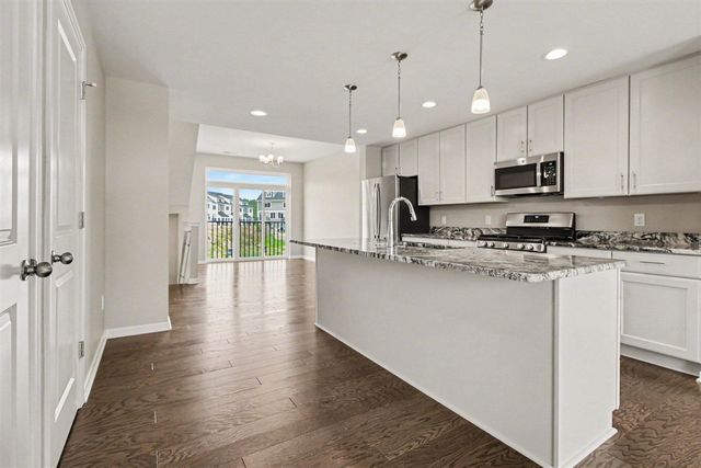 2717 Bristol Ridge Drive, Ann Arbor, MI 48105