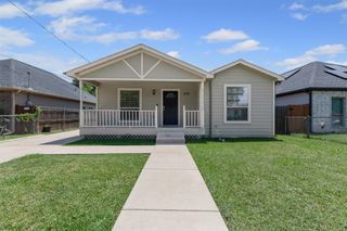 3710 Harlingen Street, Dallas, TX 75212