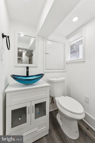 2105 4TH ST NE, Washington, DC 20002