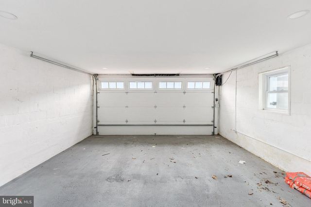 2105 4TH ST NE, Washington, DC 20002