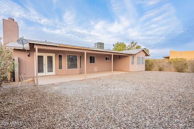 701 W SHANNONS Way, Coolidge, AZ 85128