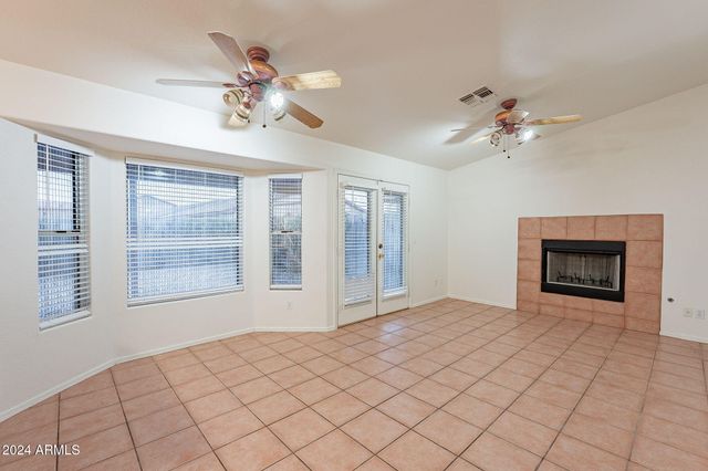 701 W SHANNONS Way, Coolidge, AZ 85128