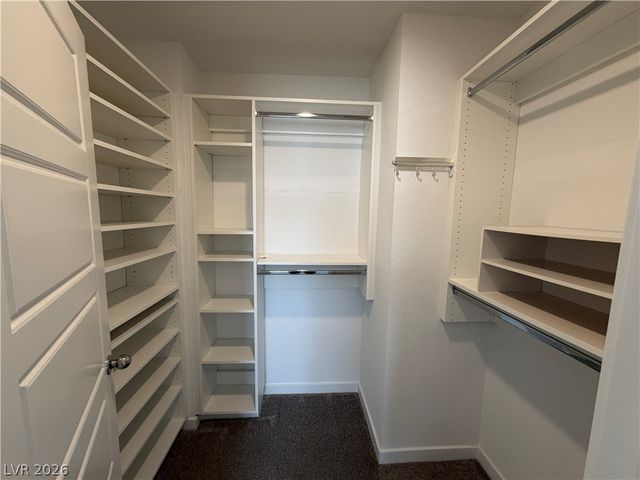 6276 Foxes Dale Street, Las Vegas, NV 89166