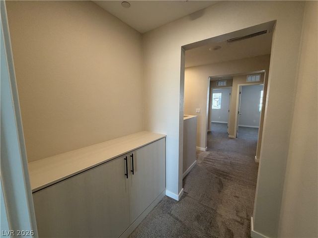 6276 Foxes Dale Street, Las Vegas, NV 89166