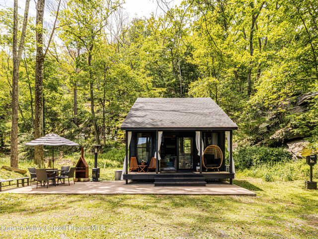 134 Irish Cape Road, Napanoch, NY 12458