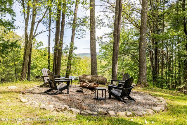 134 Irish Cape Road, Napanoch, NY 12458