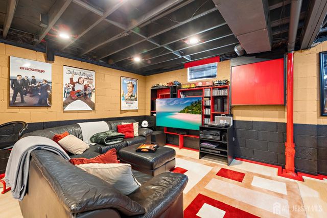 1 1st Avenue, Monroe, NJ 08831